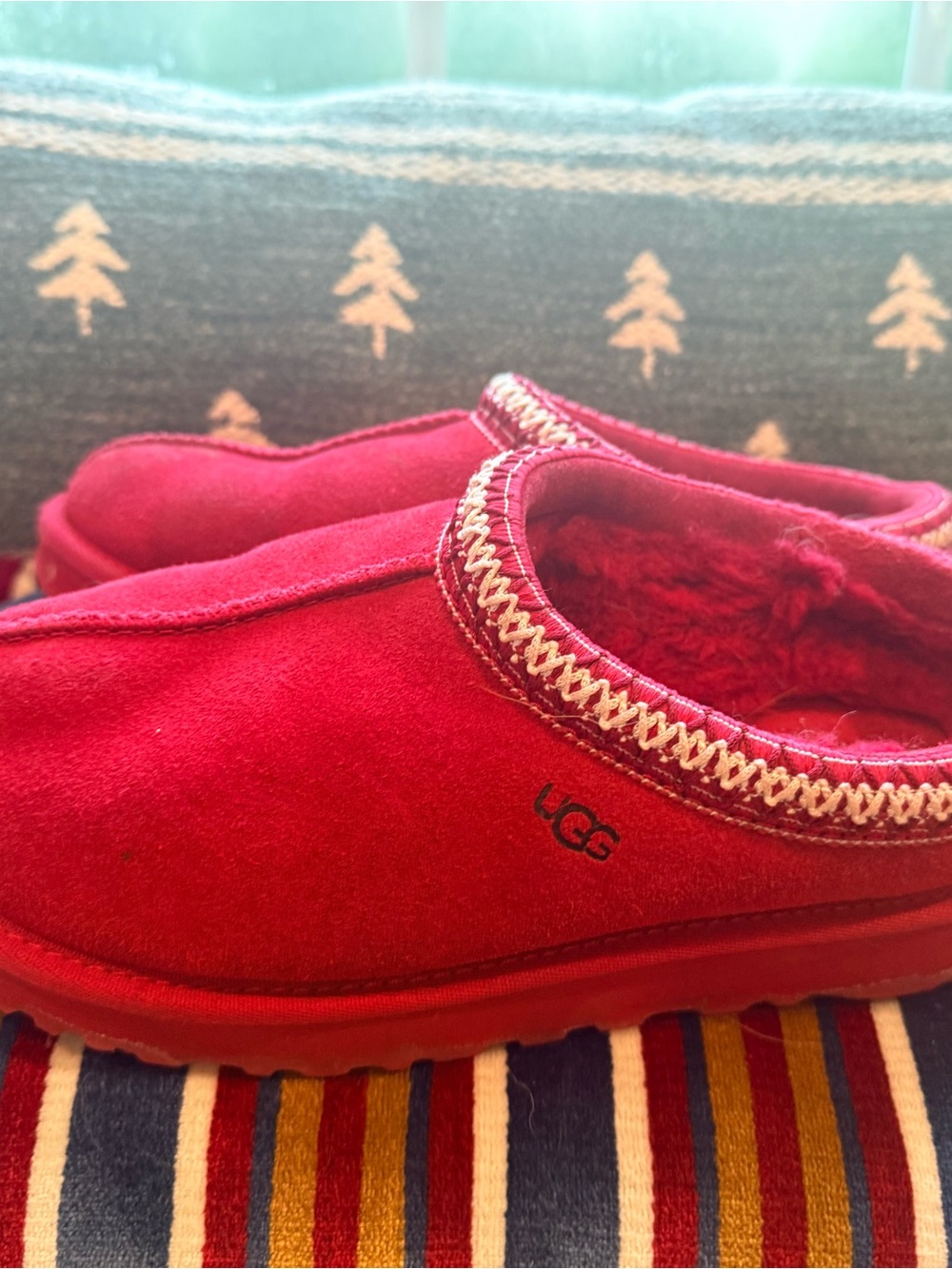 UGG Tasman Slippers Women’s 8 Raspberry Red Suede Shearling Slip On
